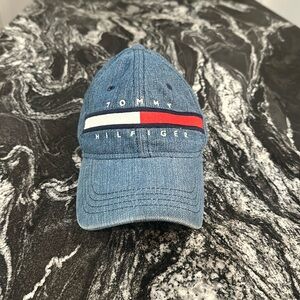 Tommy Hilfiger denim hat